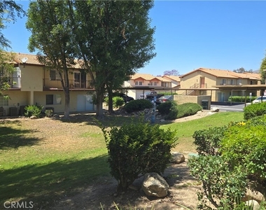 1365 Crafton - Photo Thumbnail 12
