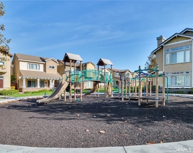 4959 Camarillo Lane - Photo Thumbnail 19