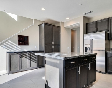 4959 Camarillo Lane - Photo Thumbnail 8