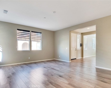 4959 Camarillo Lane - Photo Thumbnail 2