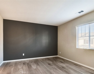 4959 Camarillo Lane - Photo Thumbnail 15