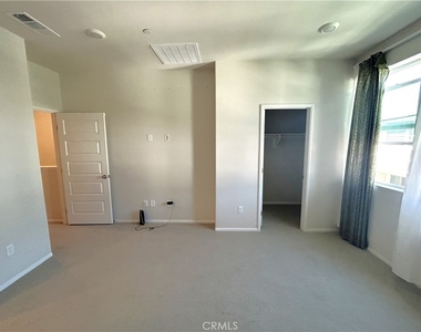 1696 Cayton Loop - Photo Thumbnail 15