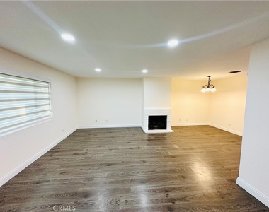 2061 W Redlands Boulevard - Photo Thumbnail 3
