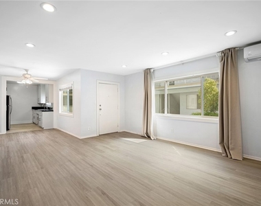 7969 Norton Avenue - Photo Thumbnail 6