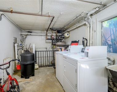 7969 Norton Avenue - Photo Thumbnail 22