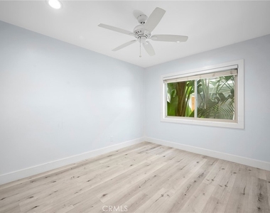7969 Norton Avenue - Photo Thumbnail 16