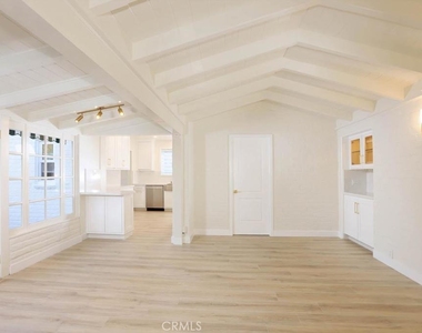 1210 Graynold Avenue - Photo Thumbnail 11