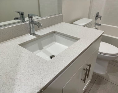 590 Boulder Circle - Photo Thumbnail 6