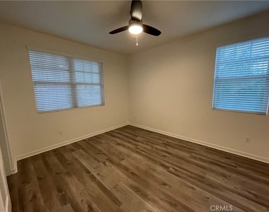 590 Boulder Circle - Photo Thumbnail 5