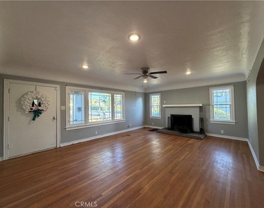 6341 Palm - Photo Thumbnail 2