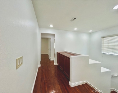 14602 Longwood - Photo Thumbnail 9