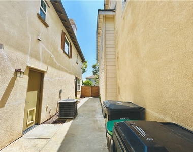 14602 Longwood - Photo Thumbnail 30