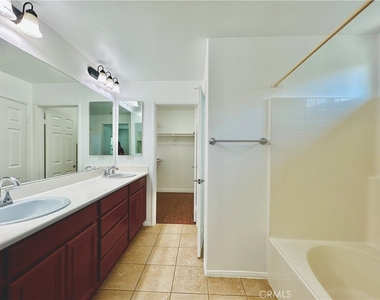 14602 Longwood - Photo Thumbnail 20
