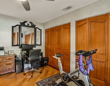 1746 N Vallejo Way - Photo Thumbnail 24