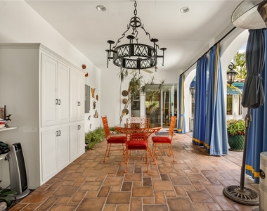 1746 N Vallejo Way - Photo Thumbnail 34