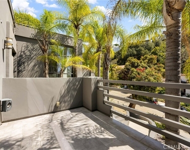 4119 Dundee - Photo Thumbnail 14