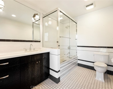 4119 Dundee - Photo Thumbnail 35