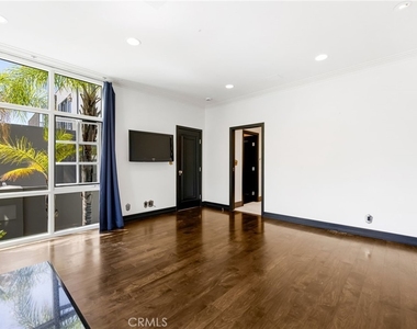 4119 Dundee - Photo Thumbnail 16