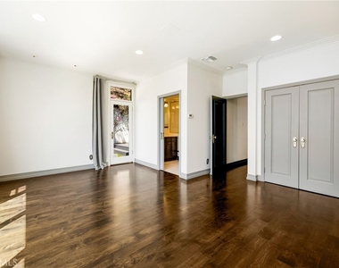 4119 Dundee - Photo Thumbnail 34