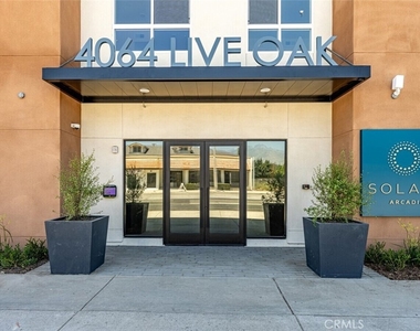4064 Live Oak - Photo Thumbnail 2