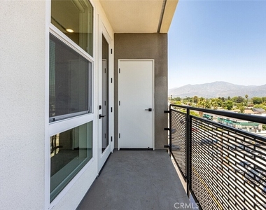 4064 Live Oak - Photo Thumbnail 13