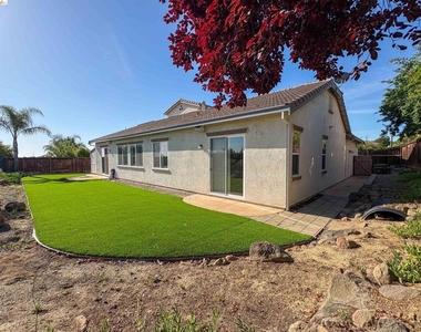 2497 Winged Foot Road - Photo Thumbnail 28