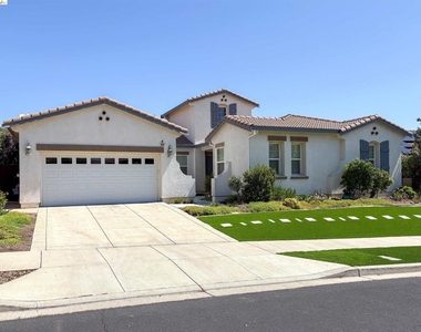 2497 Winged Foot Road - Photo Thumbnail 34