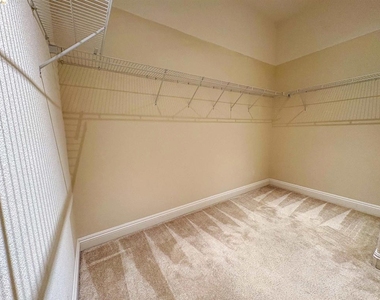 2497 Winged Foot Road - Photo Thumbnail 19