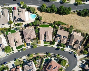 2497 Winged Foot Road - Photo Thumbnail 26