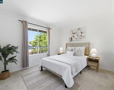 601 Ambience Way - Photo Thumbnail 31
