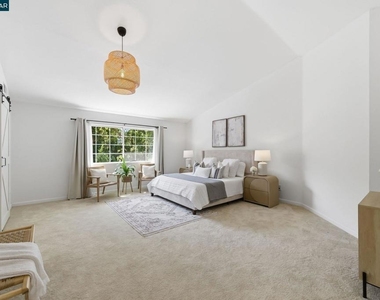601 Ambience Way - Photo Thumbnail 19