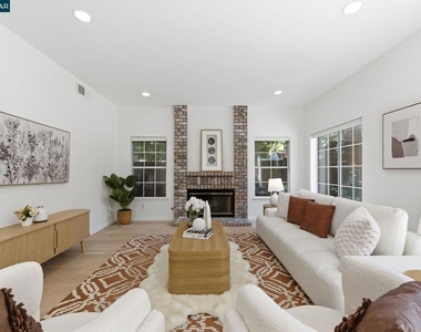 601 Ambience Way - Photo Thumbnail 17