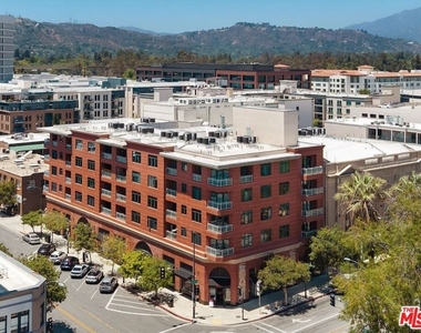125 N Raymond Avenue - Photo Thumbnail 1