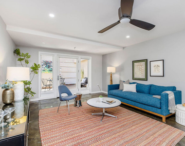 125 N Raymond Avenue - Photo Thumbnail 4