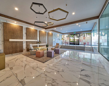 4460 Wilshire Boulevard - Photo Thumbnail 13