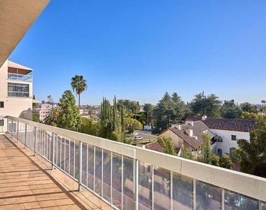4460 Wilshire Boulevard - Photo Thumbnail 14
