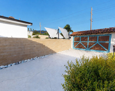 842 E Walnut Avenue - Photo Thumbnail 24