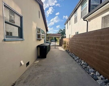 842 E Walnut Avenue - Photo Thumbnail 35