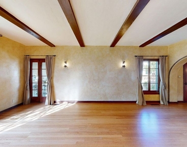 842 E Walnut Avenue - Photo Thumbnail 3