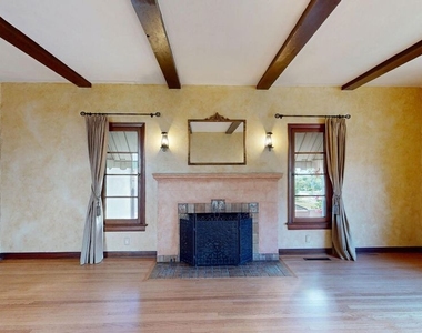 842 E Walnut Avenue - Photo Thumbnail 1