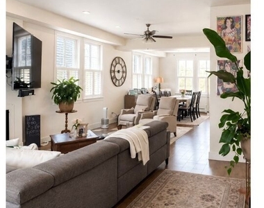 2174 Railroad Avenue - Photo Thumbnail 12