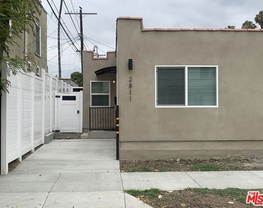 2811 W 46th Street - Photo Thumbnail 8