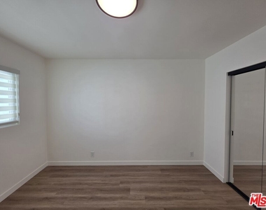 1411 Innes Place - Photo Thumbnail 28