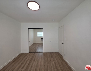 1411 Innes Place - Photo Thumbnail 30
