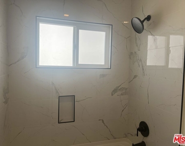 1411 Innes Place - Photo Thumbnail 19