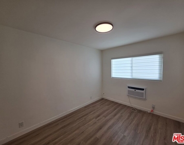 1411 Innes Place - Photo Thumbnail 36