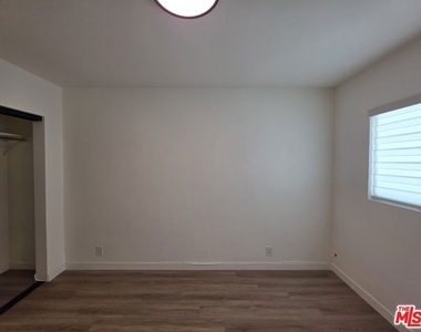 1411 Innes Place - Photo Thumbnail 43