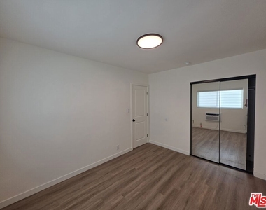 1411 Innes Place - Photo Thumbnail 40