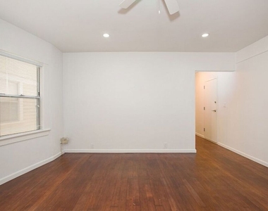 40 Rose Avenue - Photo Thumbnail 3
