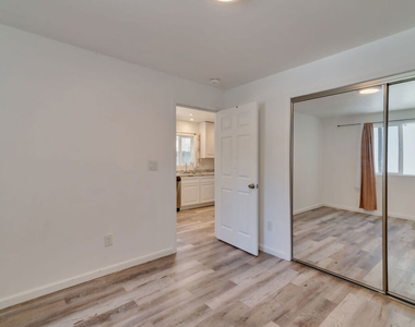 15013 Hartsook Street - Photo Thumbnail 19